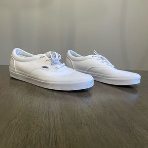 WOMEN'S VANS DOHENY SNEAKERS